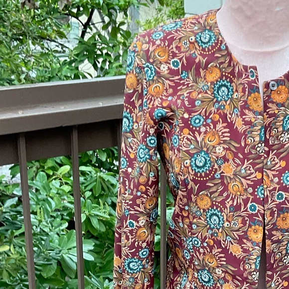 VTG Petite Sophisticate calico floral rayon long sleeve button down blouse, PS - Picture 6 of 14
